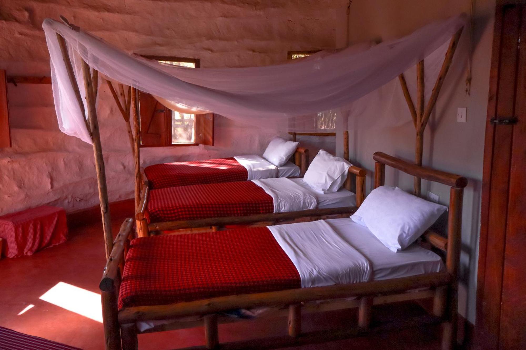 Maasai Eco Boma & Lodge - Experience Maasai Culture Makuyuni Esterno foto
