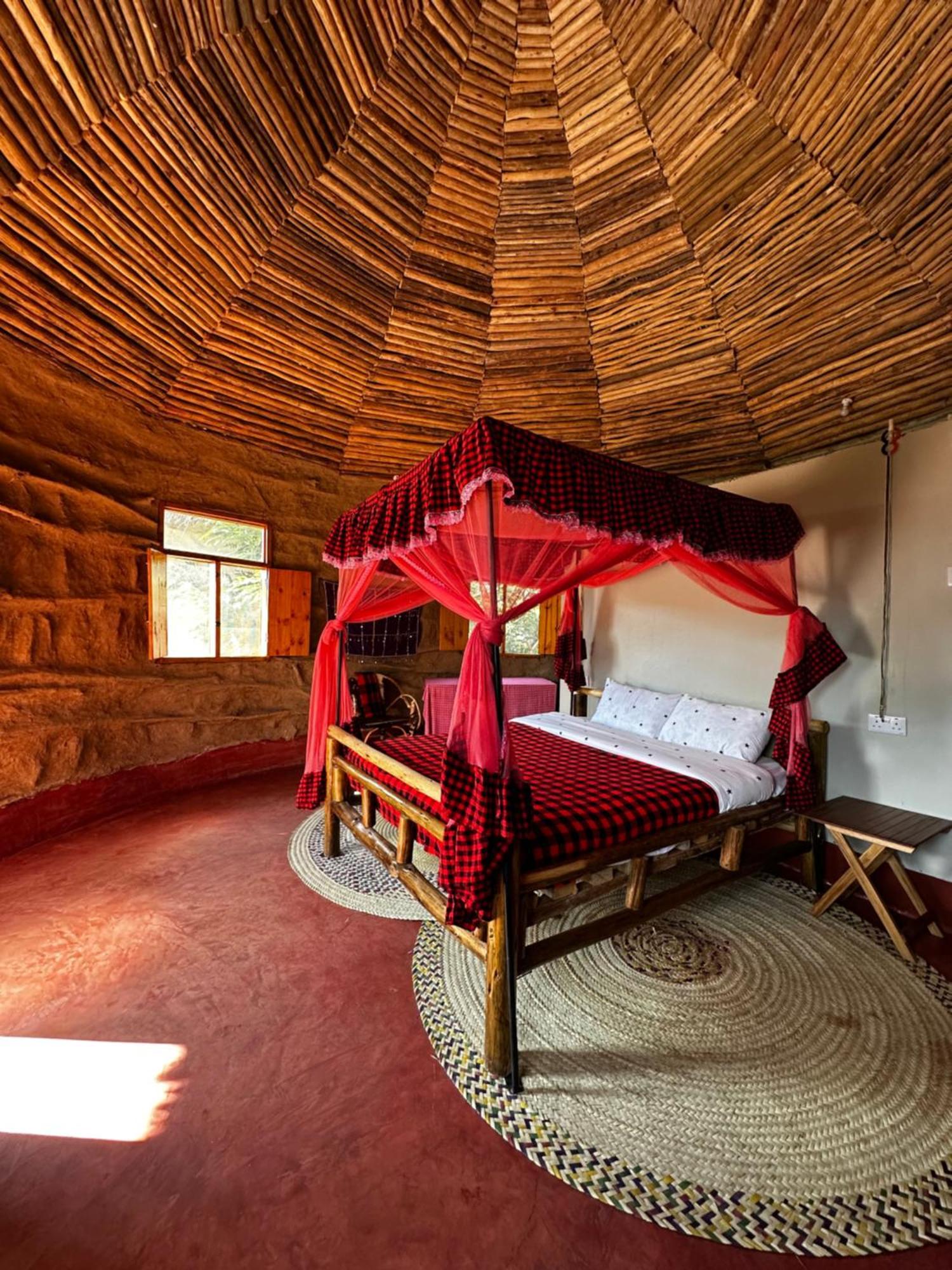 Maasai Eco Boma & Lodge - Experience Maasai Culture Makuyuni Esterno foto
